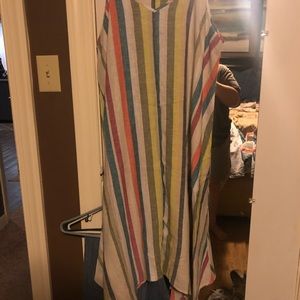 Linen dress. Strappy shark cut